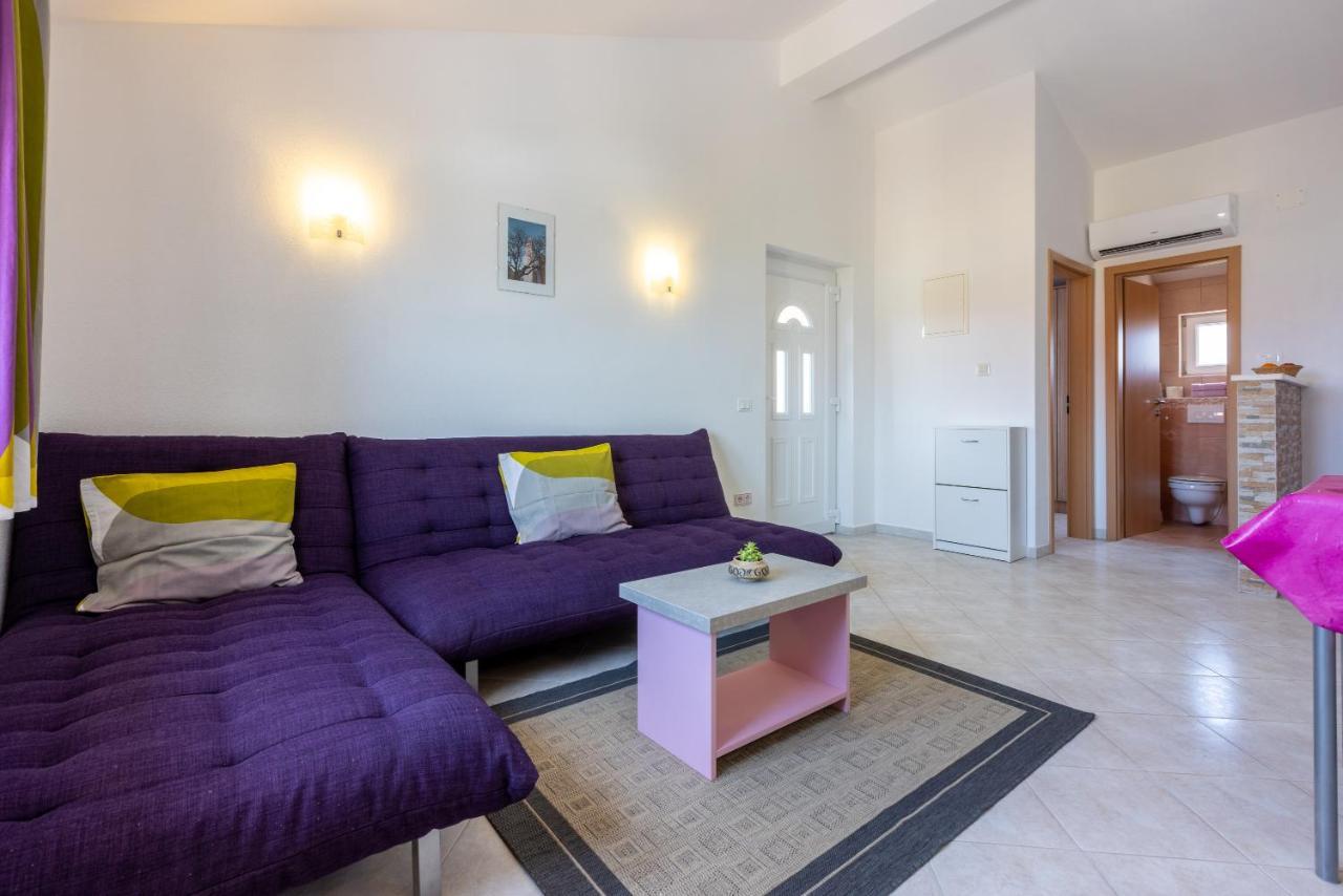 Apartmani Jaric Нови-Винодолски Экстерьер фото