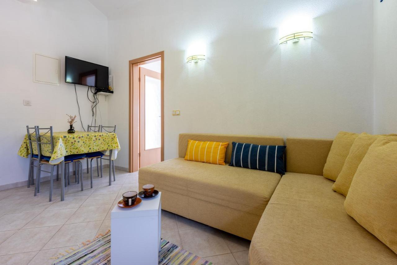 Apartmani Jaric Нови-Винодолски Экстерьер фото