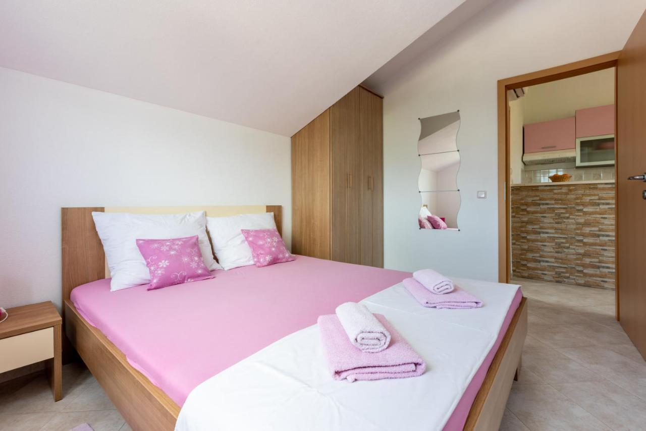 Apartmani Jaric Нови-Винодолски Экстерьер фото