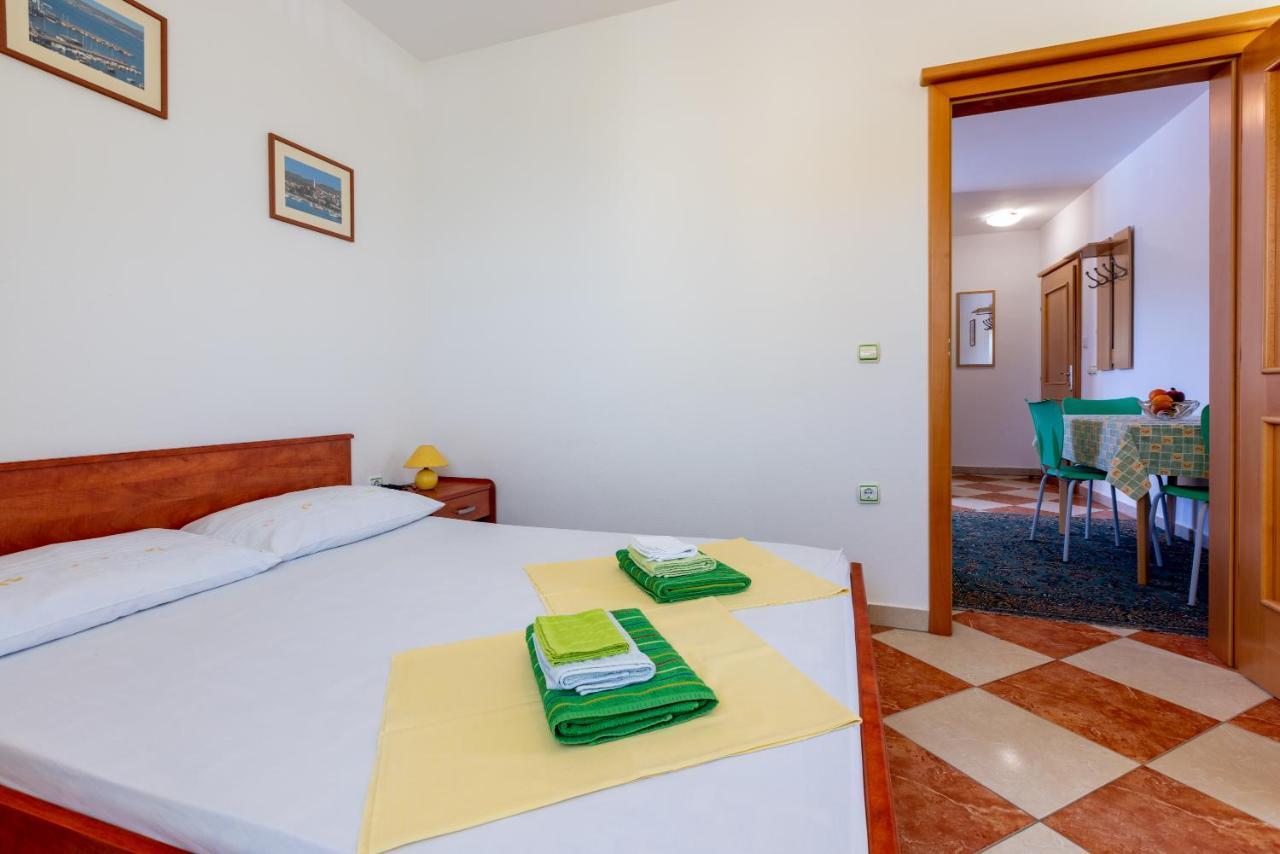 Apartmani Jaric Нови-Винодолски Экстерьер фото