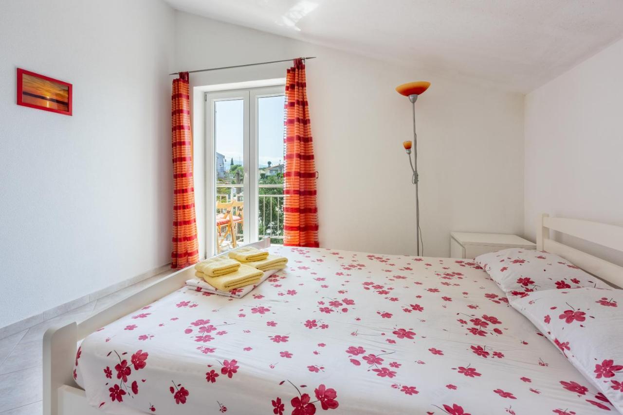 Apartmani Jaric Нови-Винодолски Экстерьер фото